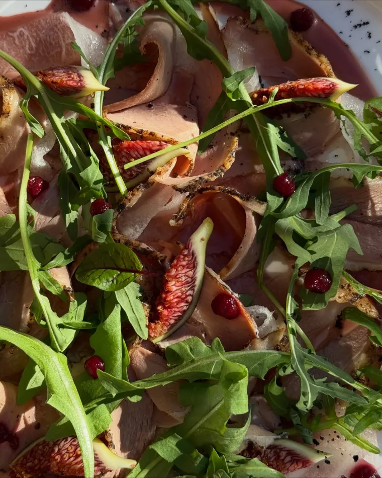 Каждый день может быть праздником стоит лишь добавить вкус. Наш шеф творит